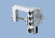 具備分接、短路功能的主夾