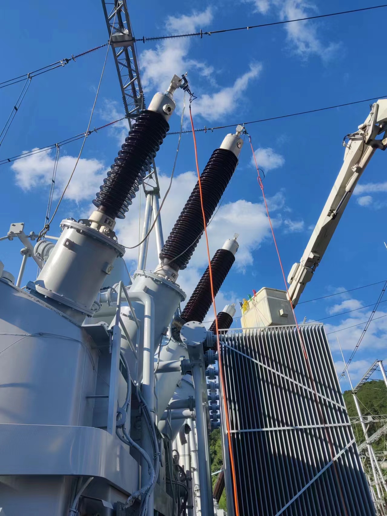 220kV變電站1號(hào)主變 220kV變電站1號(hào)主變