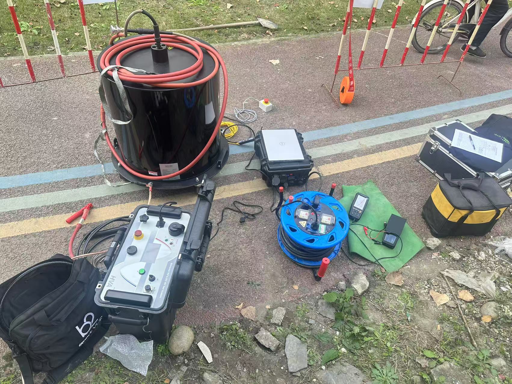 超低頻<a href='http://dlhyyoga.com/Ppzq/ersted.html'>電纜故障定位儀</a>