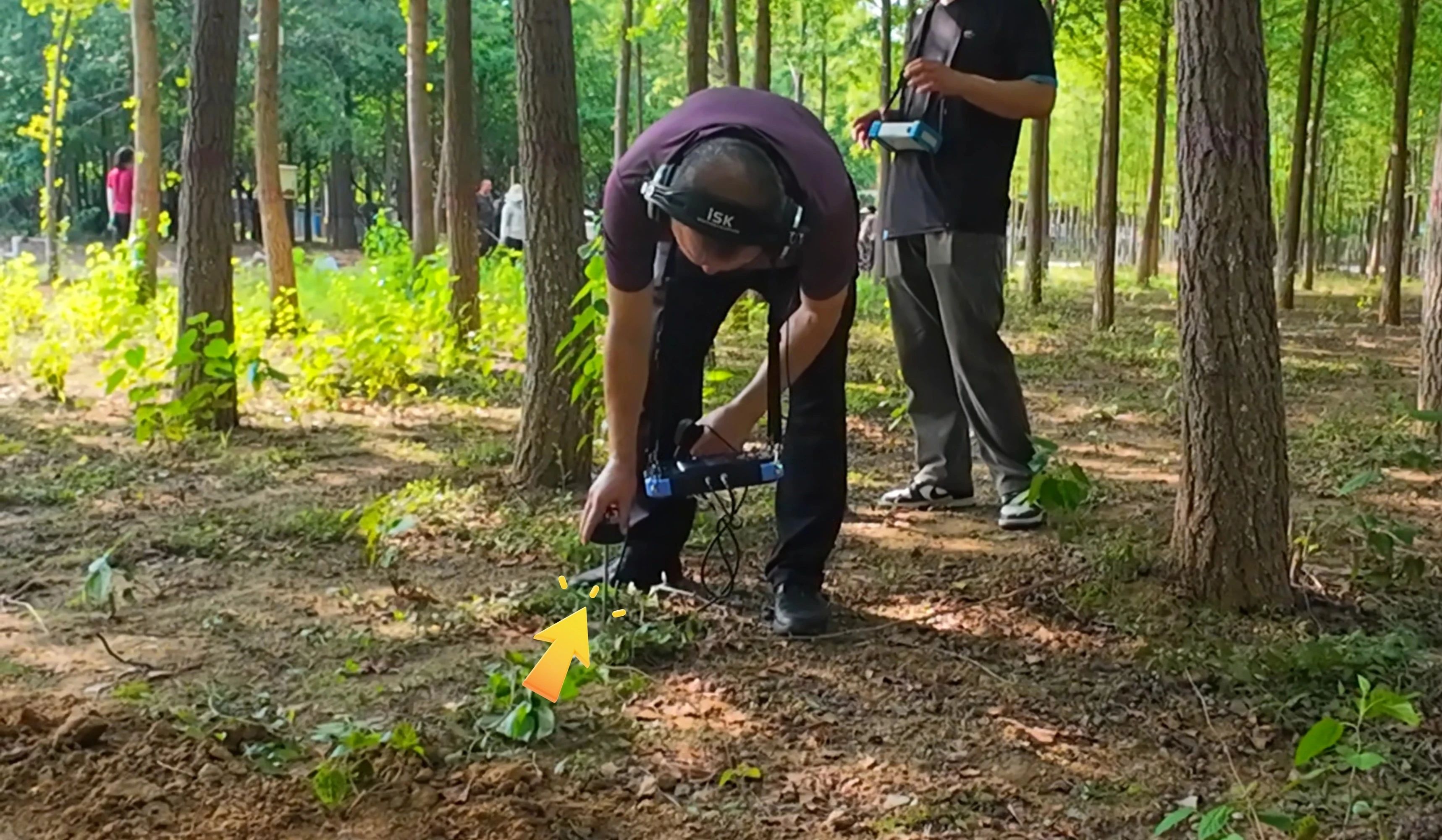 大海聽漏儀檢測現(xiàn)場