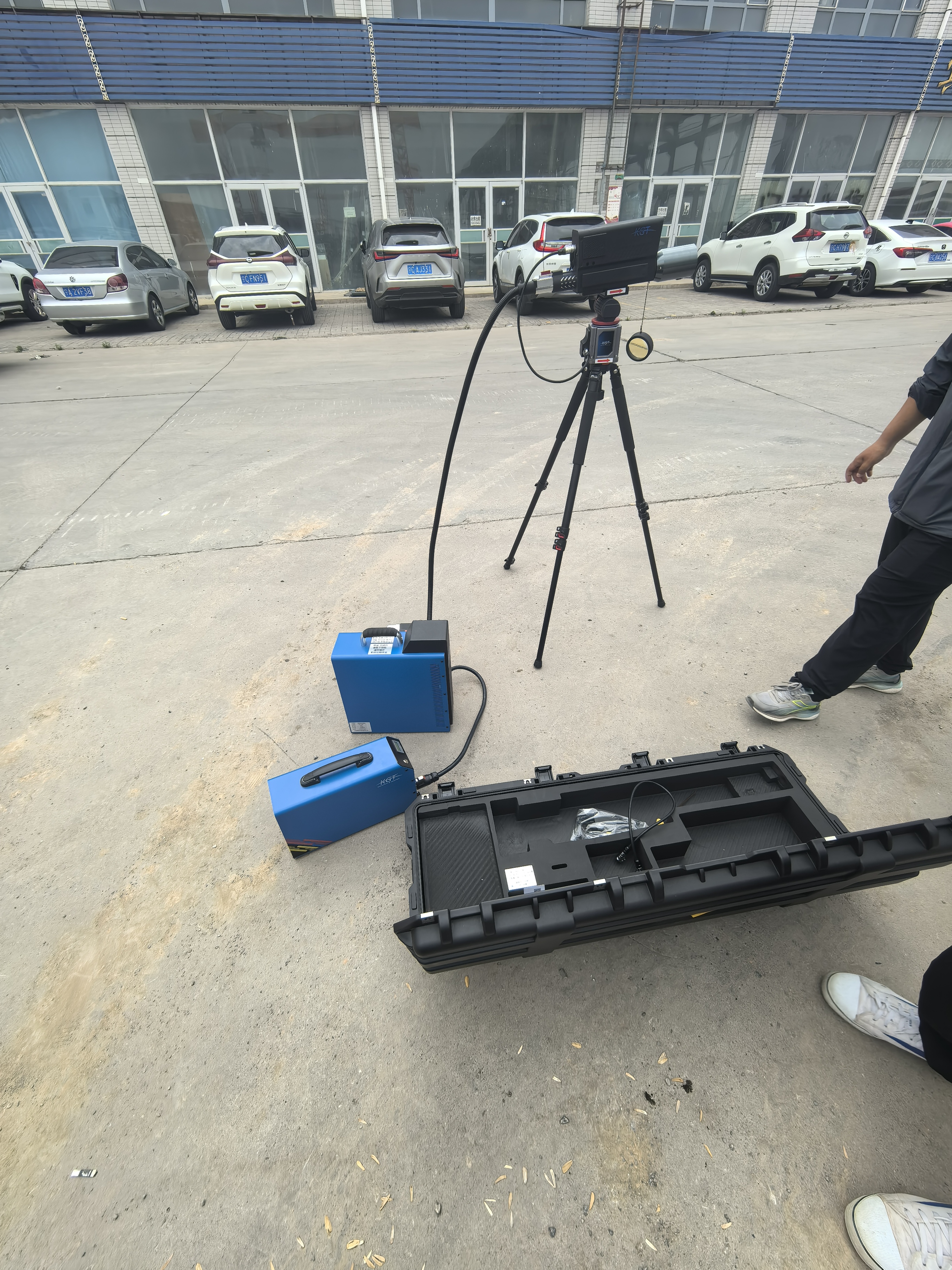 激光清障儀服務(wù)現(xiàn)場(chǎng)