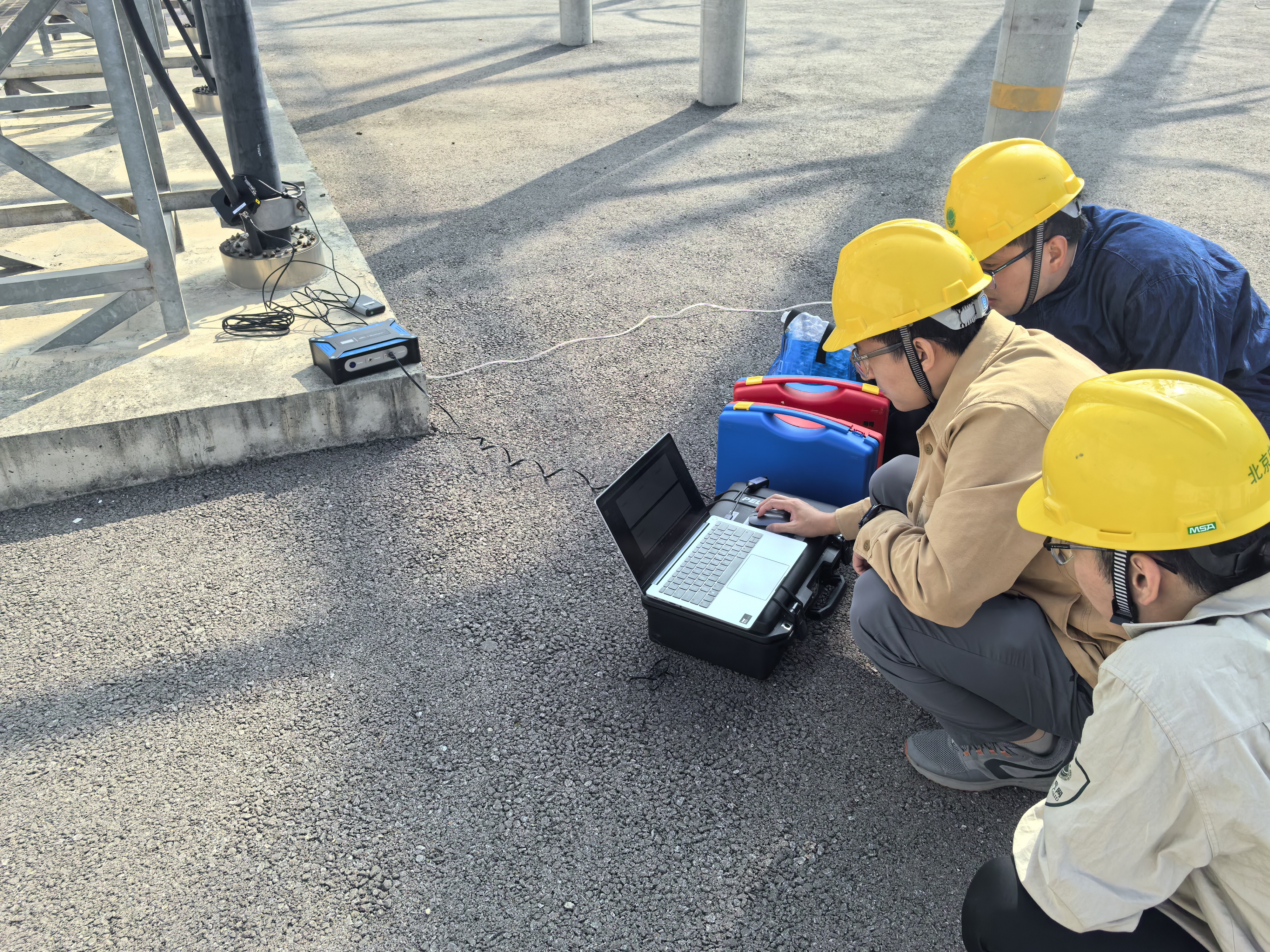 高頻電纜局放測試儀變電站測試現場